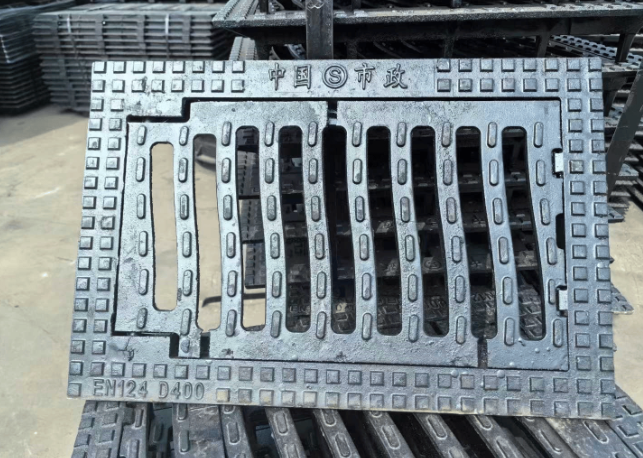 龙圩球墨铸铁市政雨水篦子展示